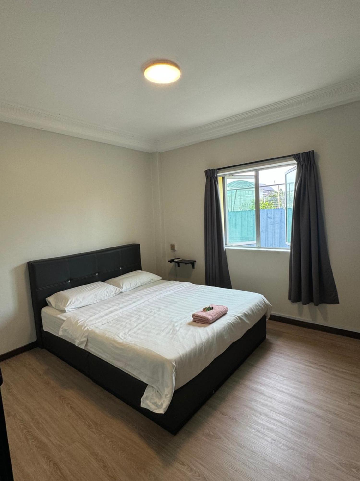 Hotel 69